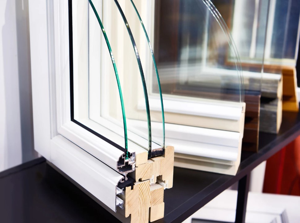 izolacja akustyczna wymiana 2 szyb na 3 szybowe